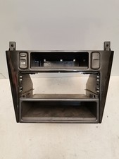 Volvo V40 Radioschacht Blende